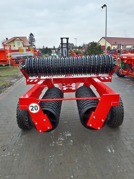 new AGRO-FACTORY II Ackerwalze Gromix/ cultivating roller/ Wał upraw field roller