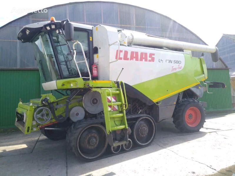 Claas Lexion 580 Terra Trac 4WD grain harvester