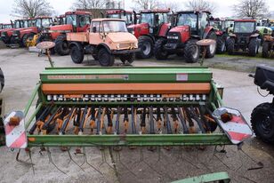 Amazone D7-30 manual seed drill