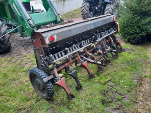 mechanical seed drill