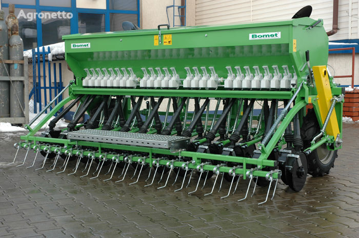new Bomet S004/3 mechanical seed drill