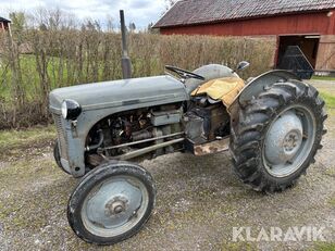 Veterantraktor Ferguson Grålle mini tractor