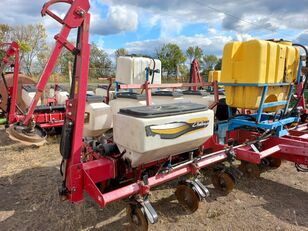 Kuhn Challenger 8180 pneumatic precision seed drill
