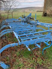 Lemken Korund 750 seedbed cultivator