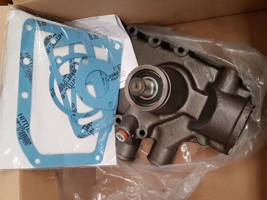 New Holland hydraulic pump for wheel tractor
