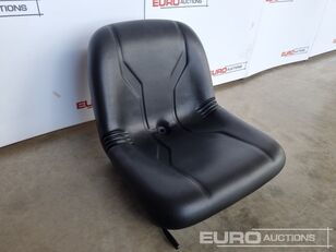 Boss YY61 seat for wheel tractor