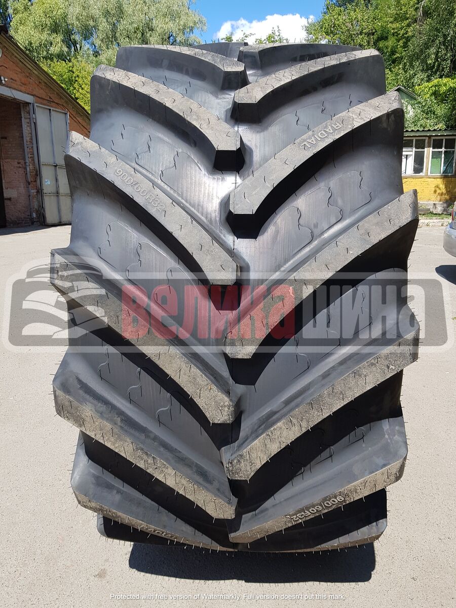 new BKT 900/60 R 32 combine tire