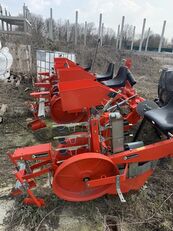 new Checchi & Magli FOX DRIVE transplanter