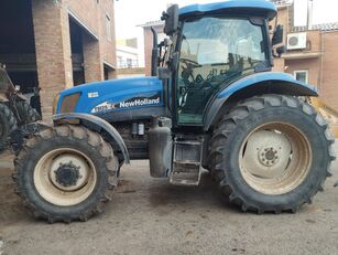 New Holland TS125 wheel tractor